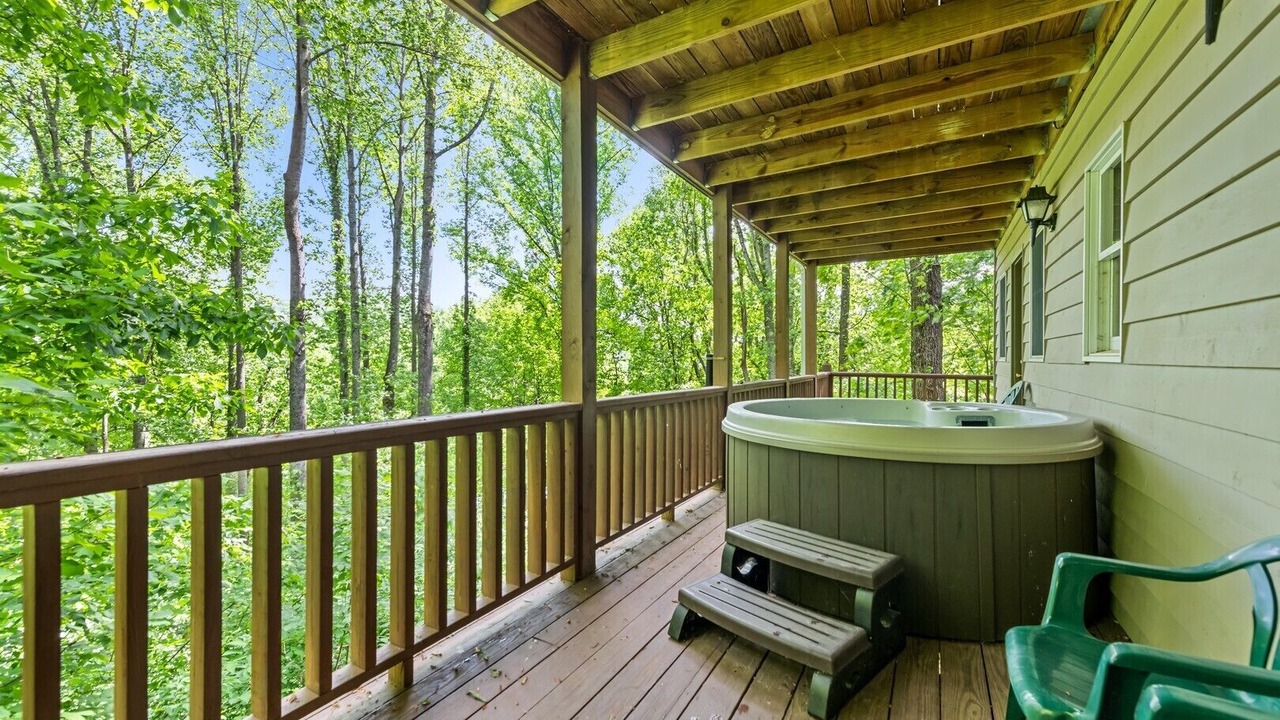 Photo of Outdoor in Maggie Valley