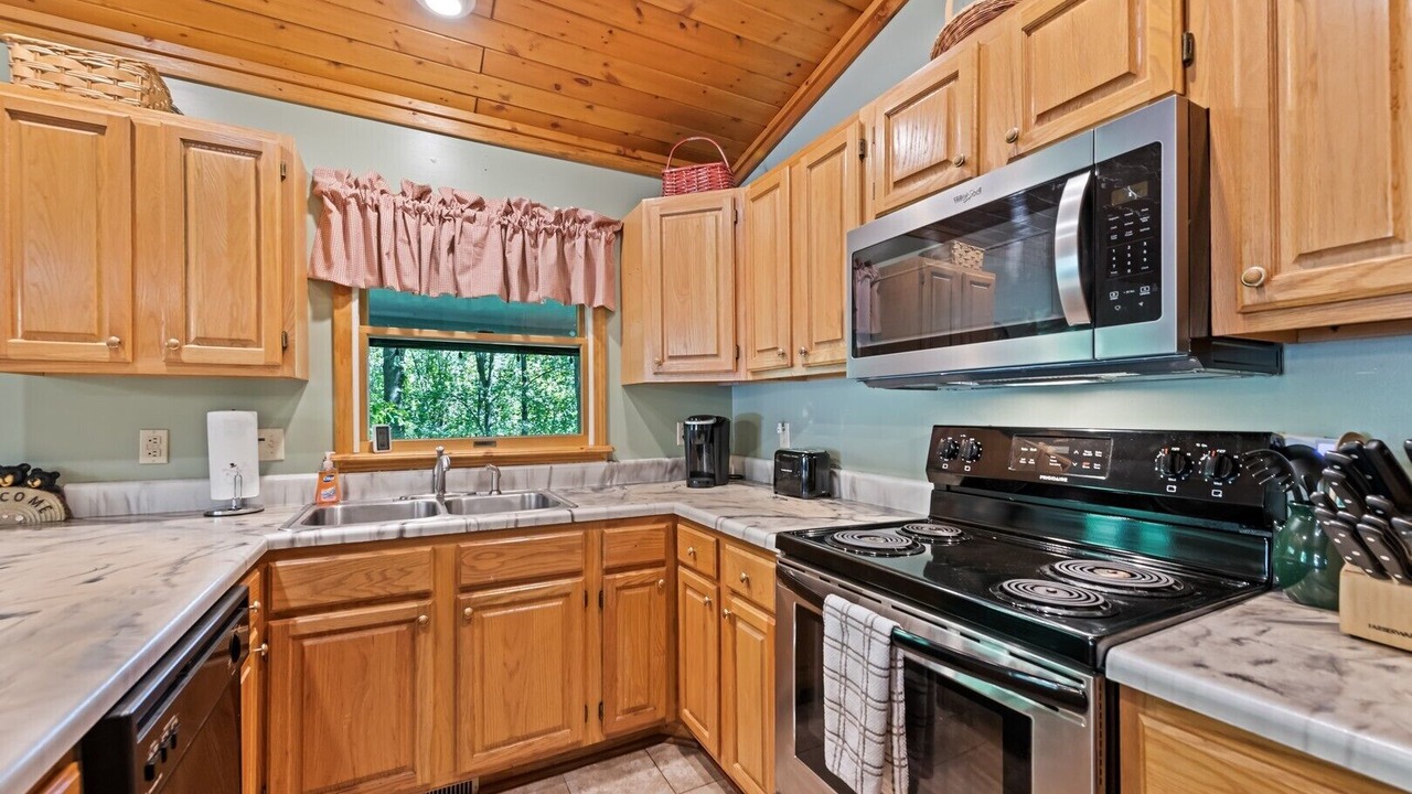 Photo of Kitchen in Maggie Valley