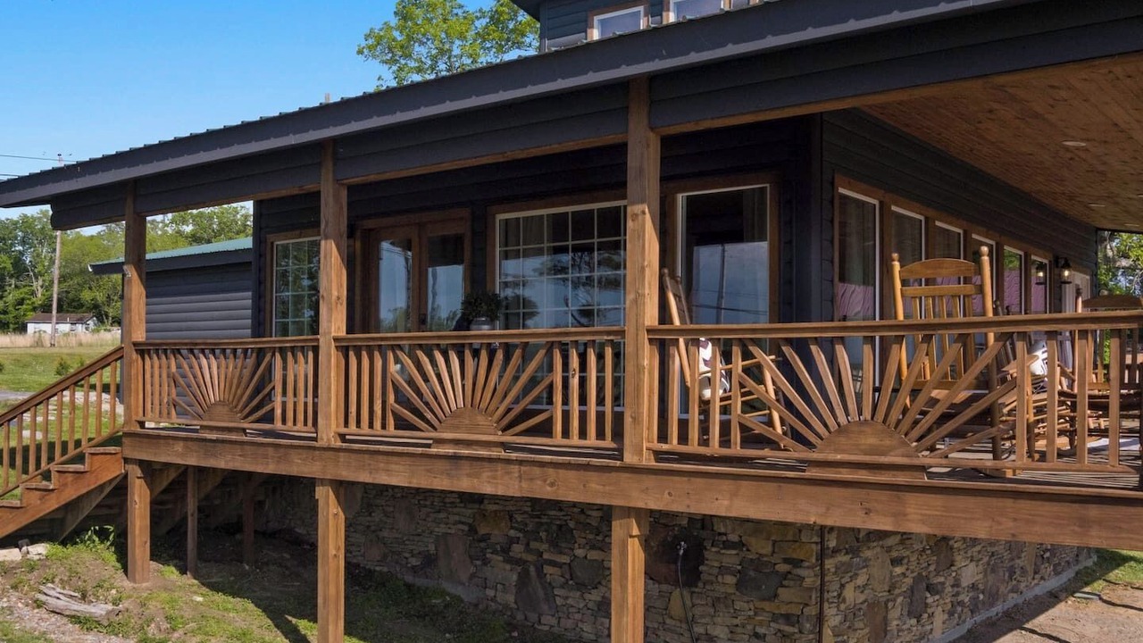 Photo of Outdoor in Section