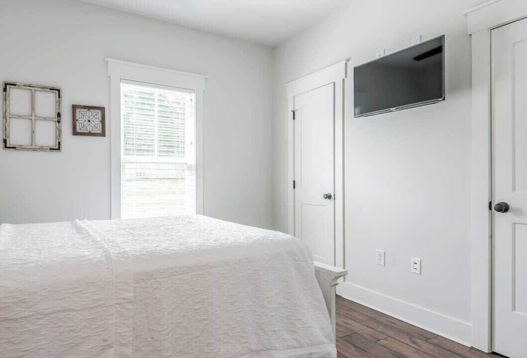 Photo of Bedroom in Guntersville