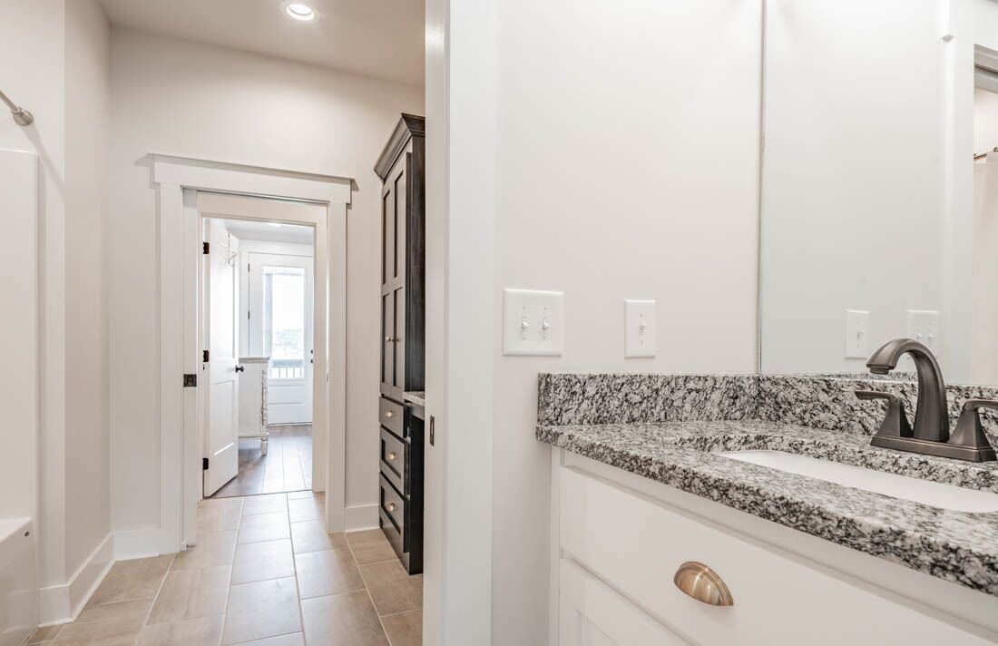 Photo of Bathroom in Guntersville