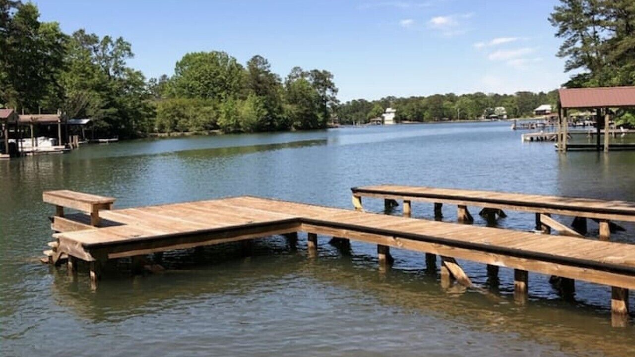 Photo of Others in Dadeville