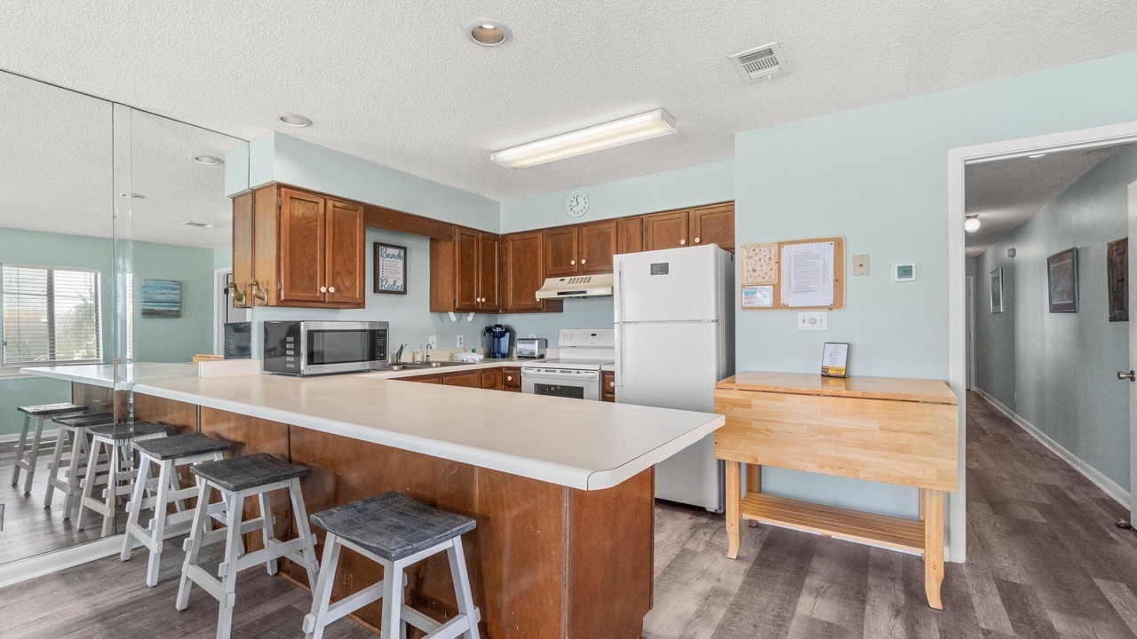 Photo of Kitchen in Laguna Beach