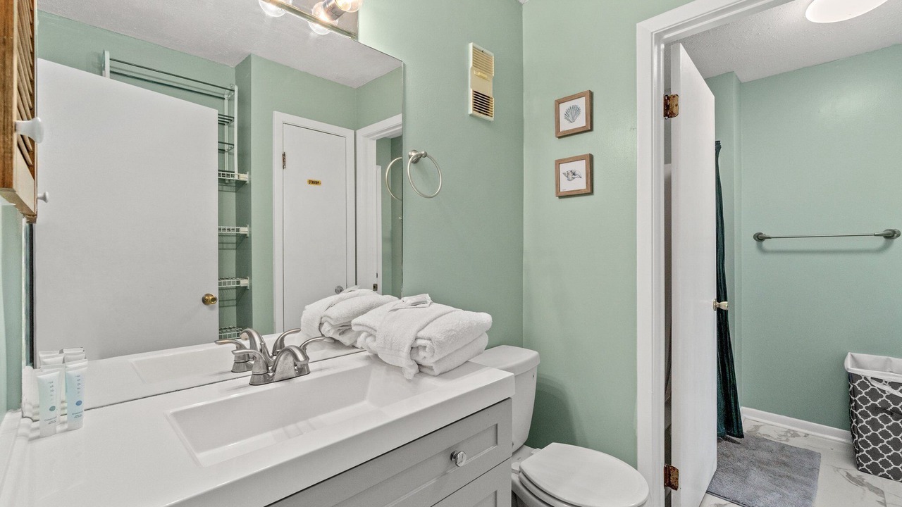 Photo of Bathroom in Laguna Beach