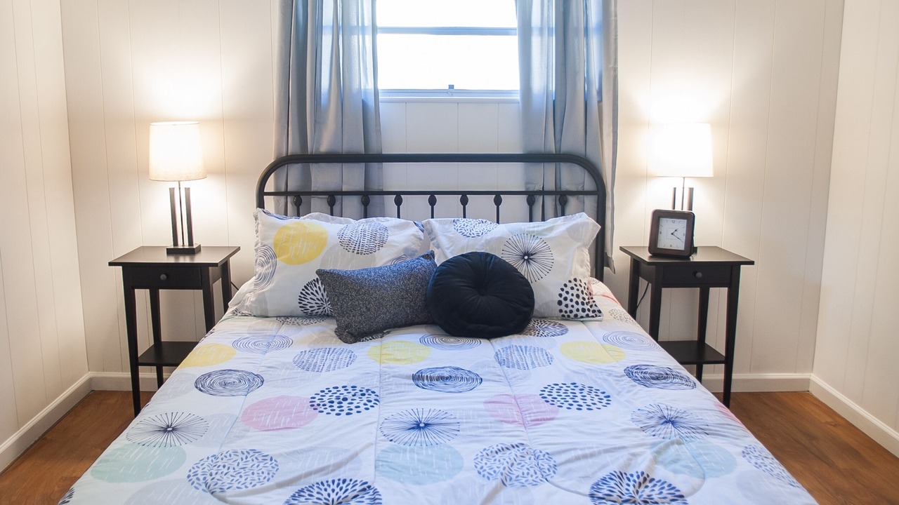 Photo of Bedroom in Weeki Wachee Gardens