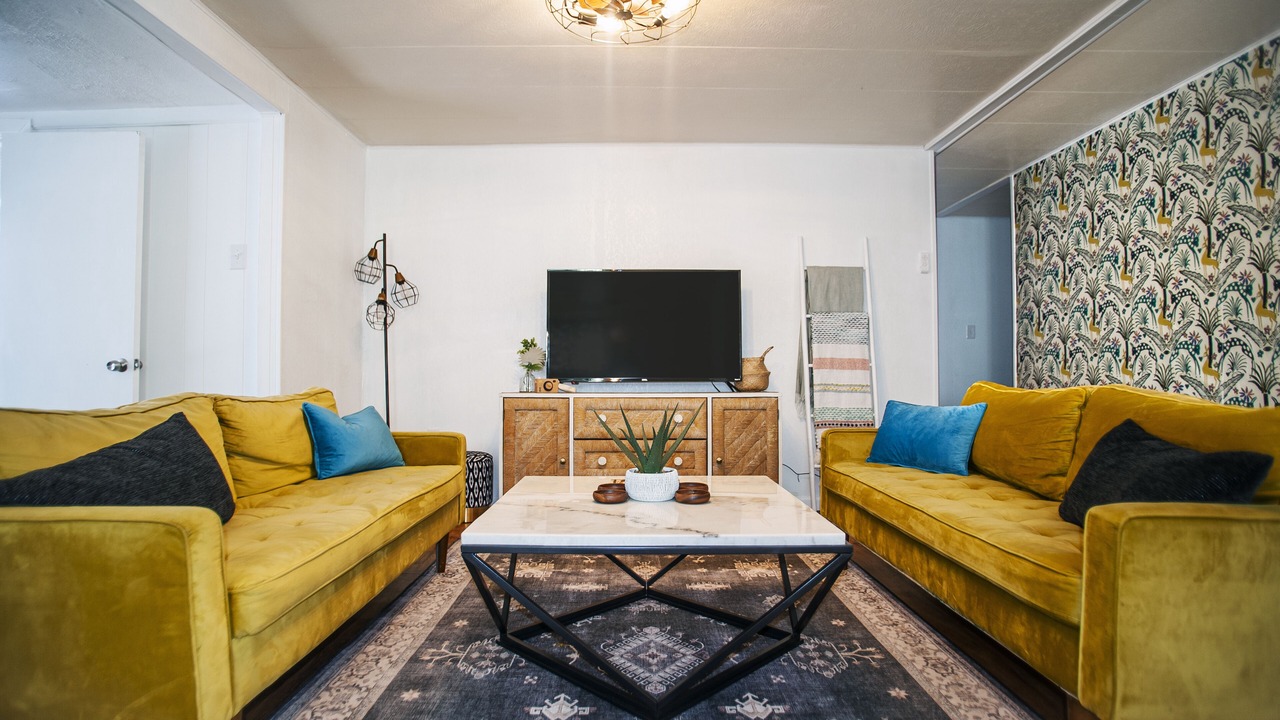 Photo of Livingroom in Weeki Wachee Gardens