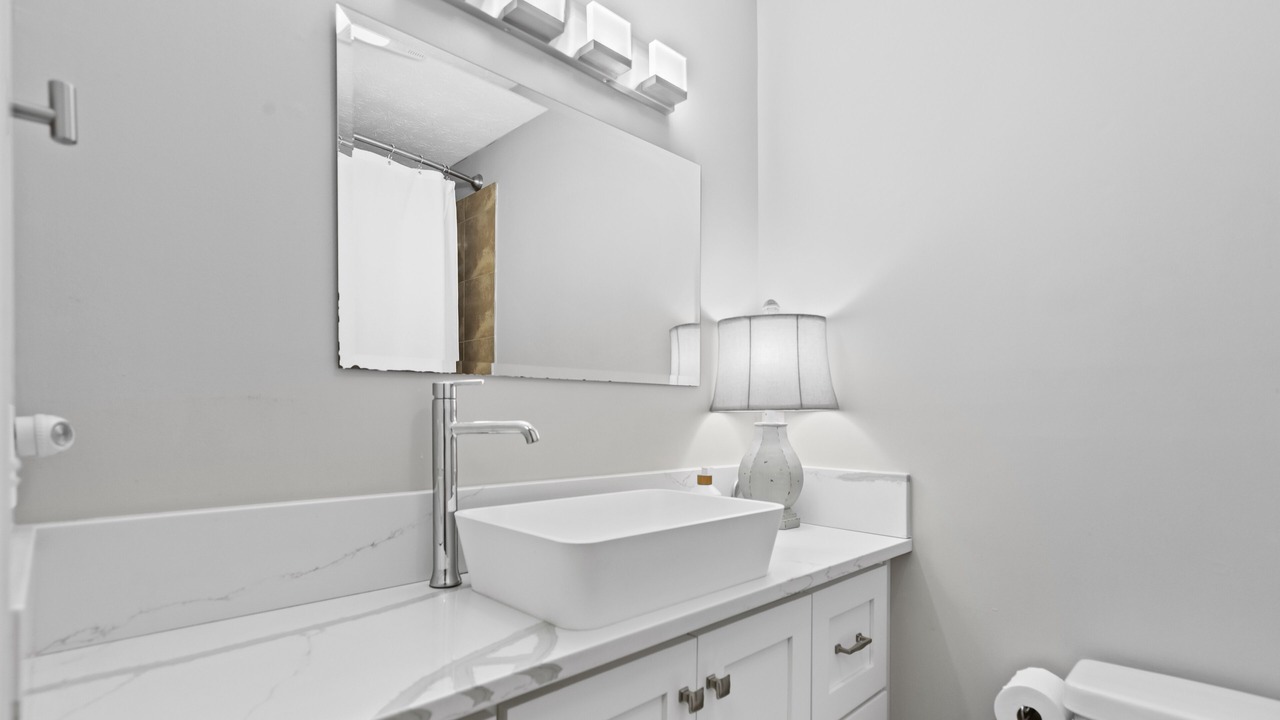 Photo of Bathroom in Dadeville