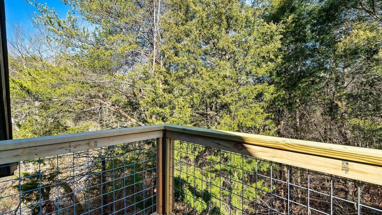 Photo of Patio Balcony in Sevierville