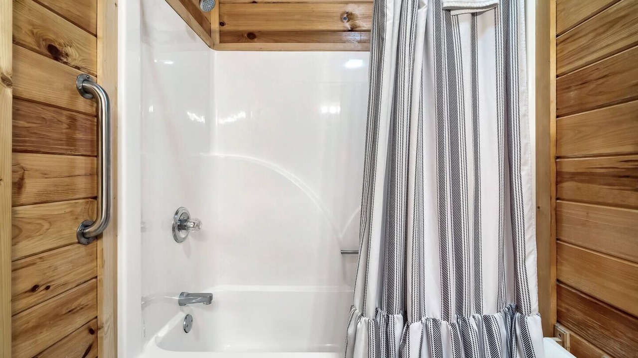 Photo of Bathroom in Sevierville