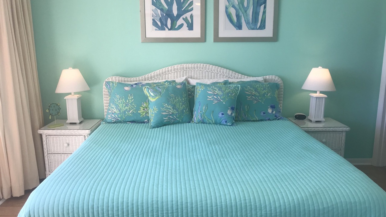 Photo of Bedroom in Windy Hill