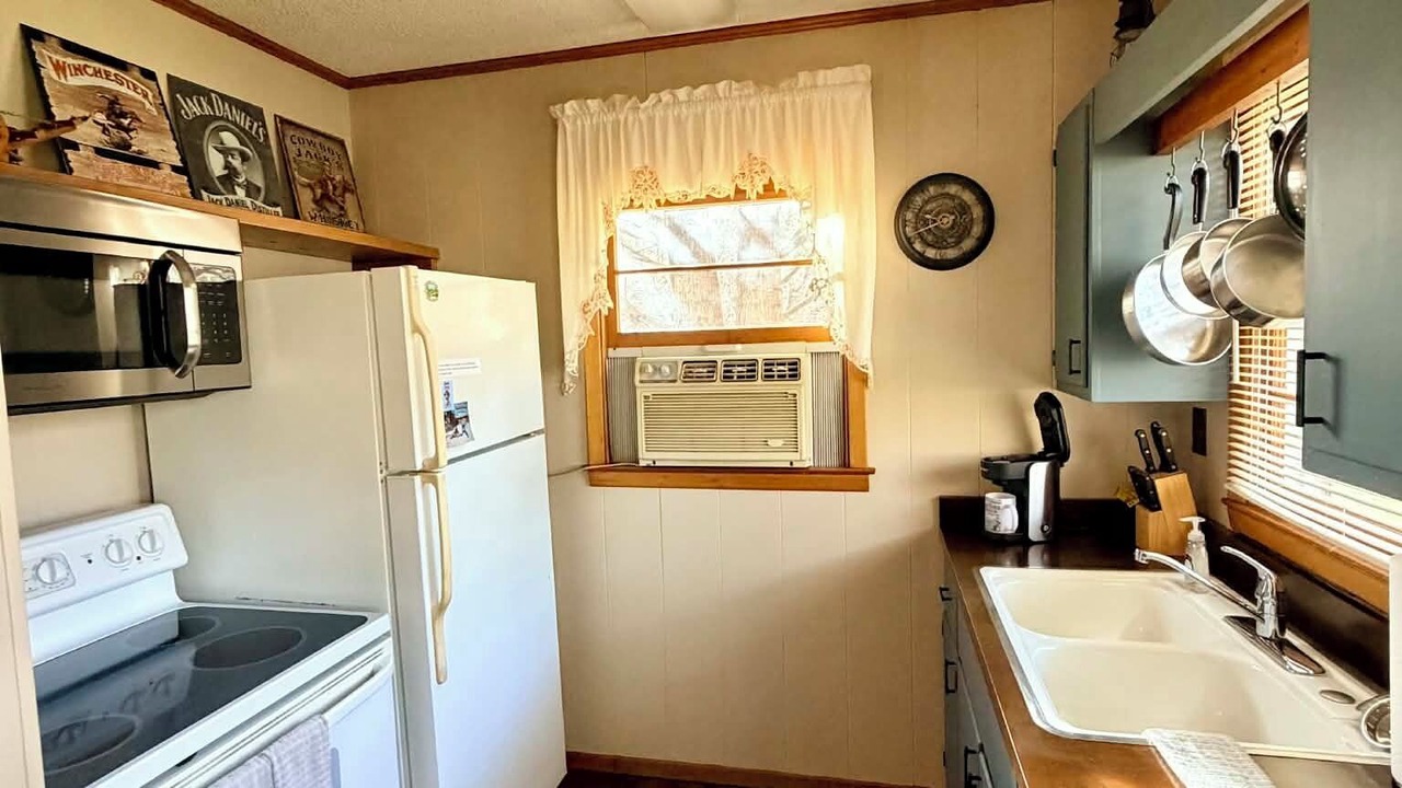 Photo of Kitchen in Maggie Valley