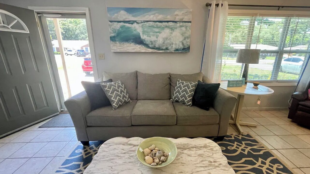 Photo of Livingroom in Jekyll Island