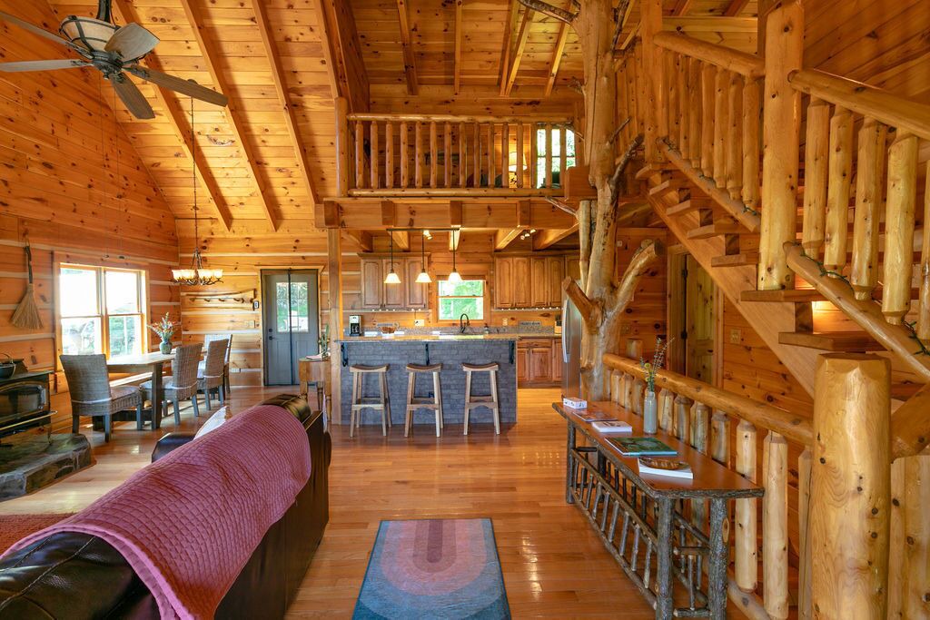 Photo of Livingroom in Hot Springs