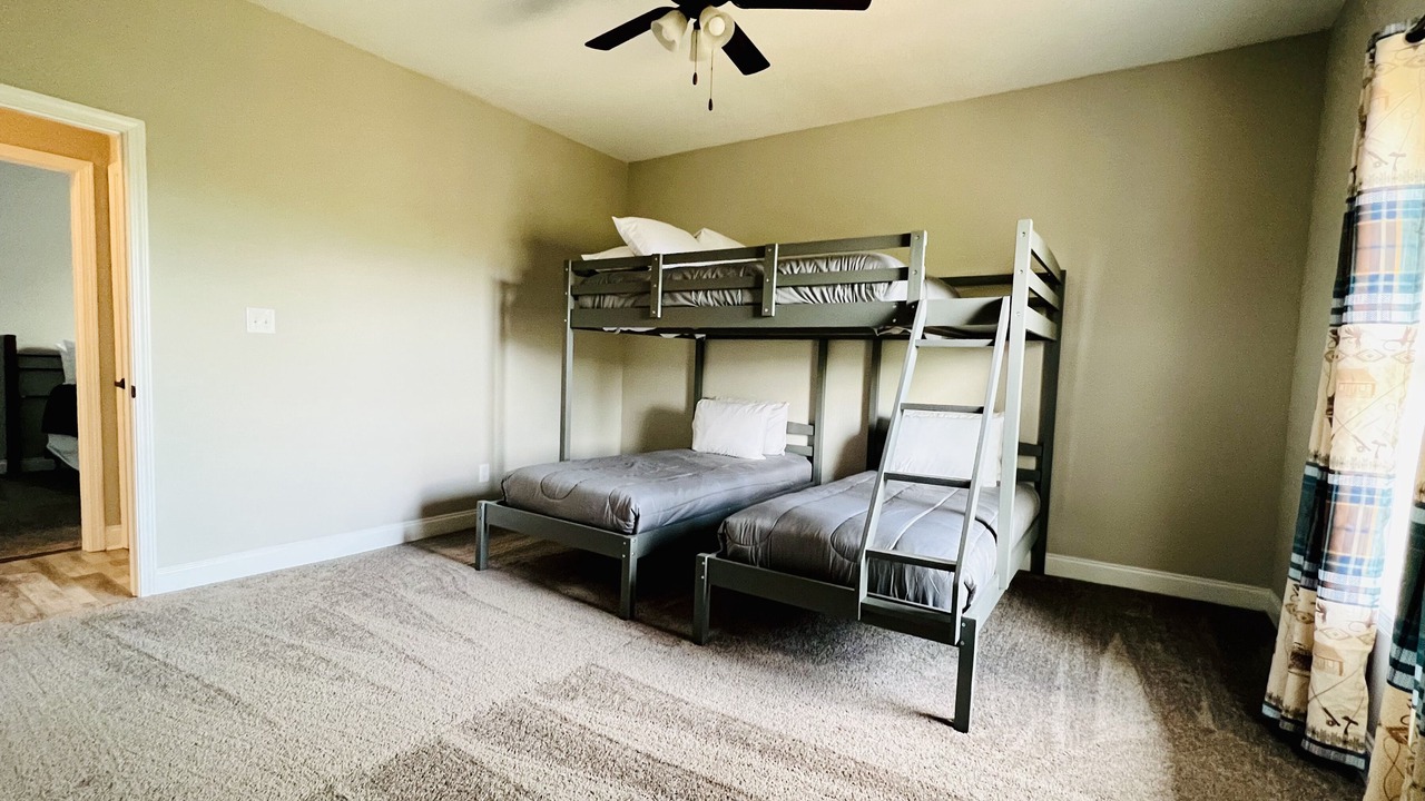 Photo of Bedroom in Dandridge