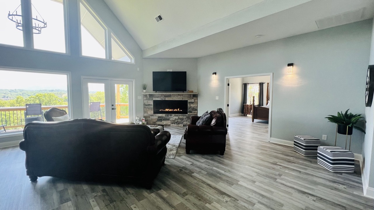 Photo of Livingroom in Dandridge