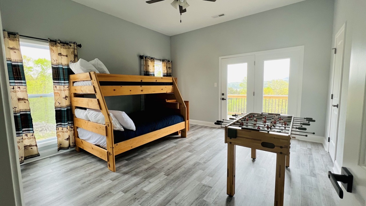 Photo of Bedroom in Dandridge
