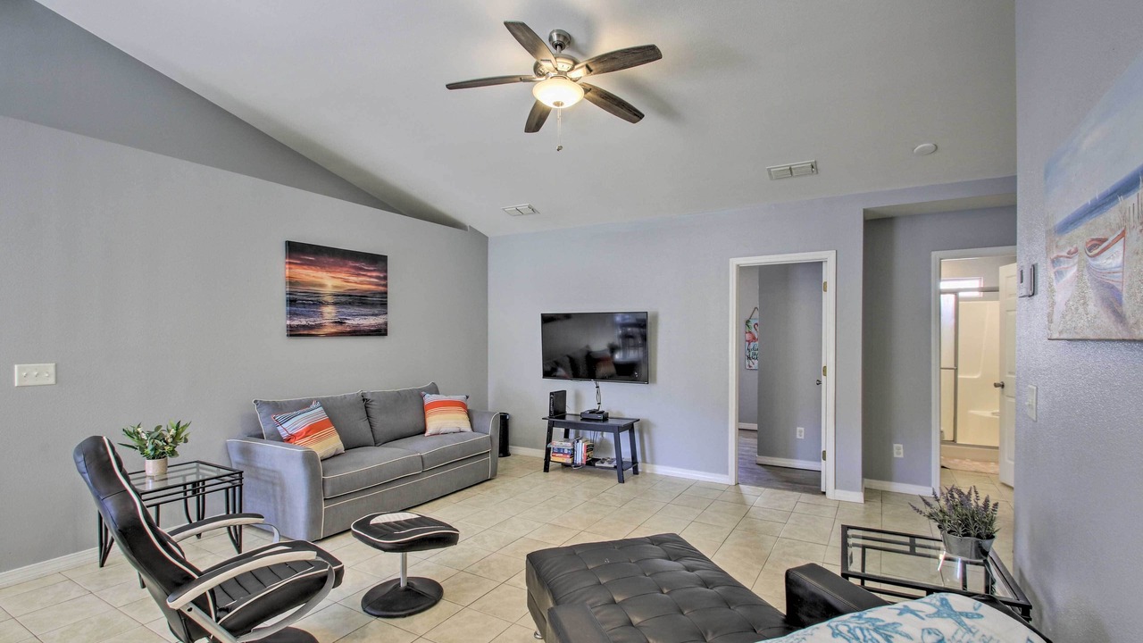 Photo of Bedroom in Sunset Bayou