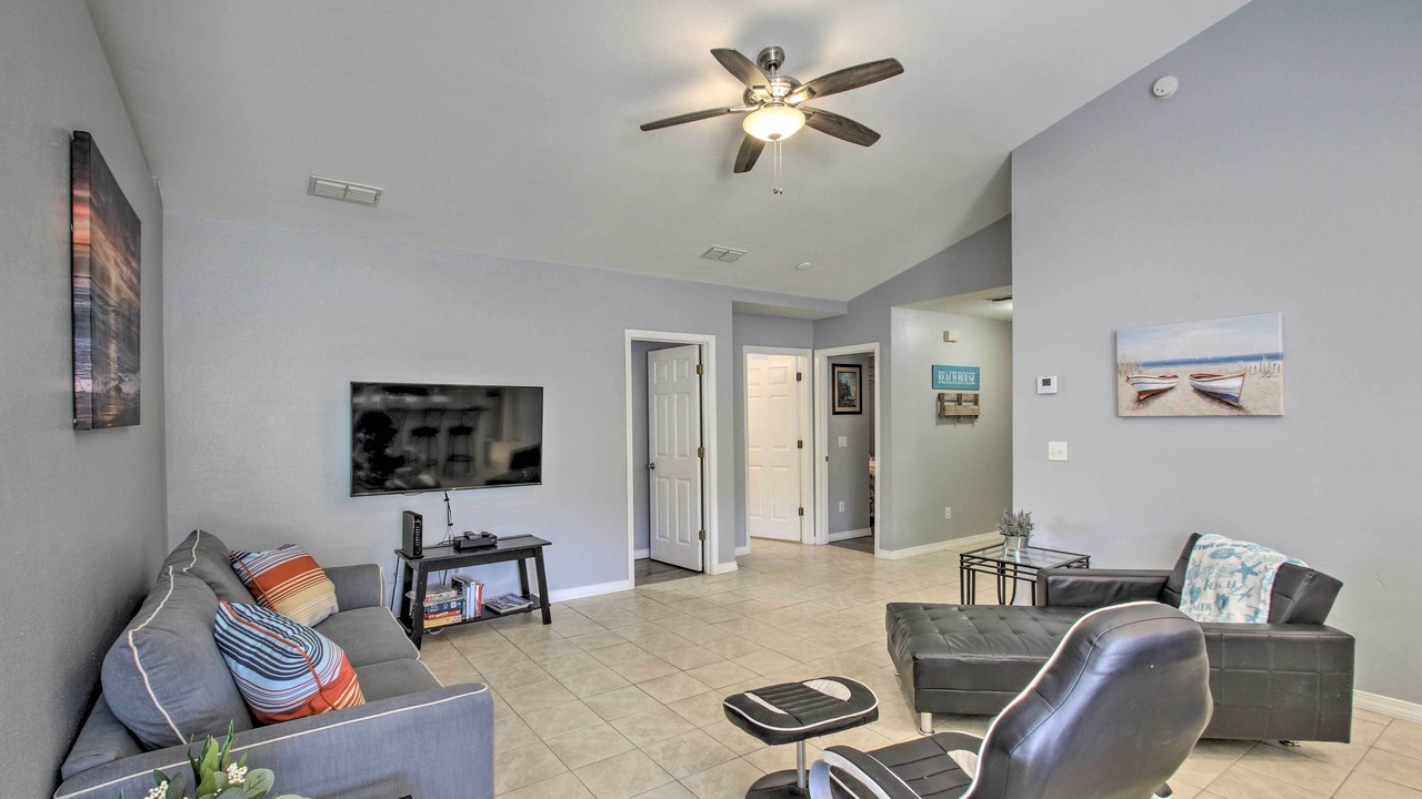 Photo of Bedroom in Sunset Bayou
