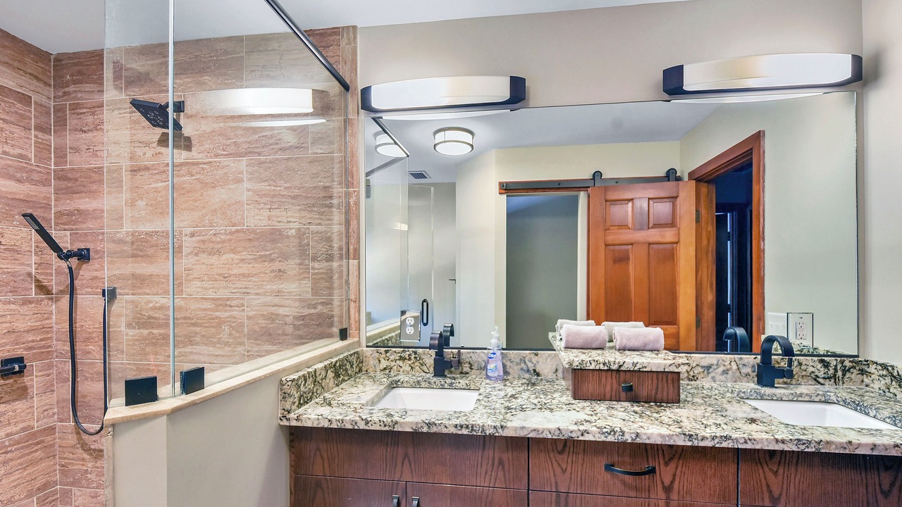 Photo of Bathroom in Saint Simons Island