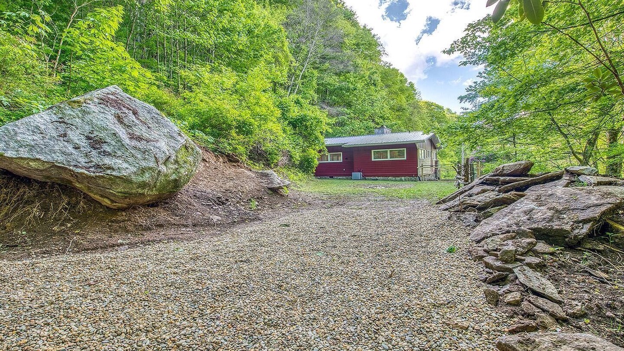 Photo of Outdoor in Maggie Valley