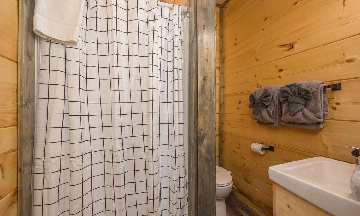 Photo of Bathroom in Sevierville