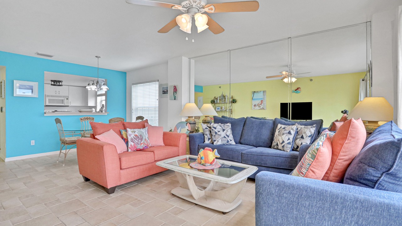 Photo of Livingroom in Independence Square