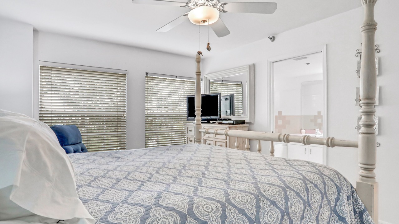 Photo of Bedroom in Independence Square