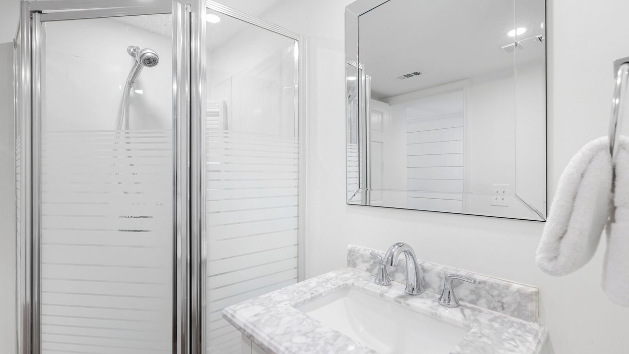 Photo of Bathroom in Sunnyside
