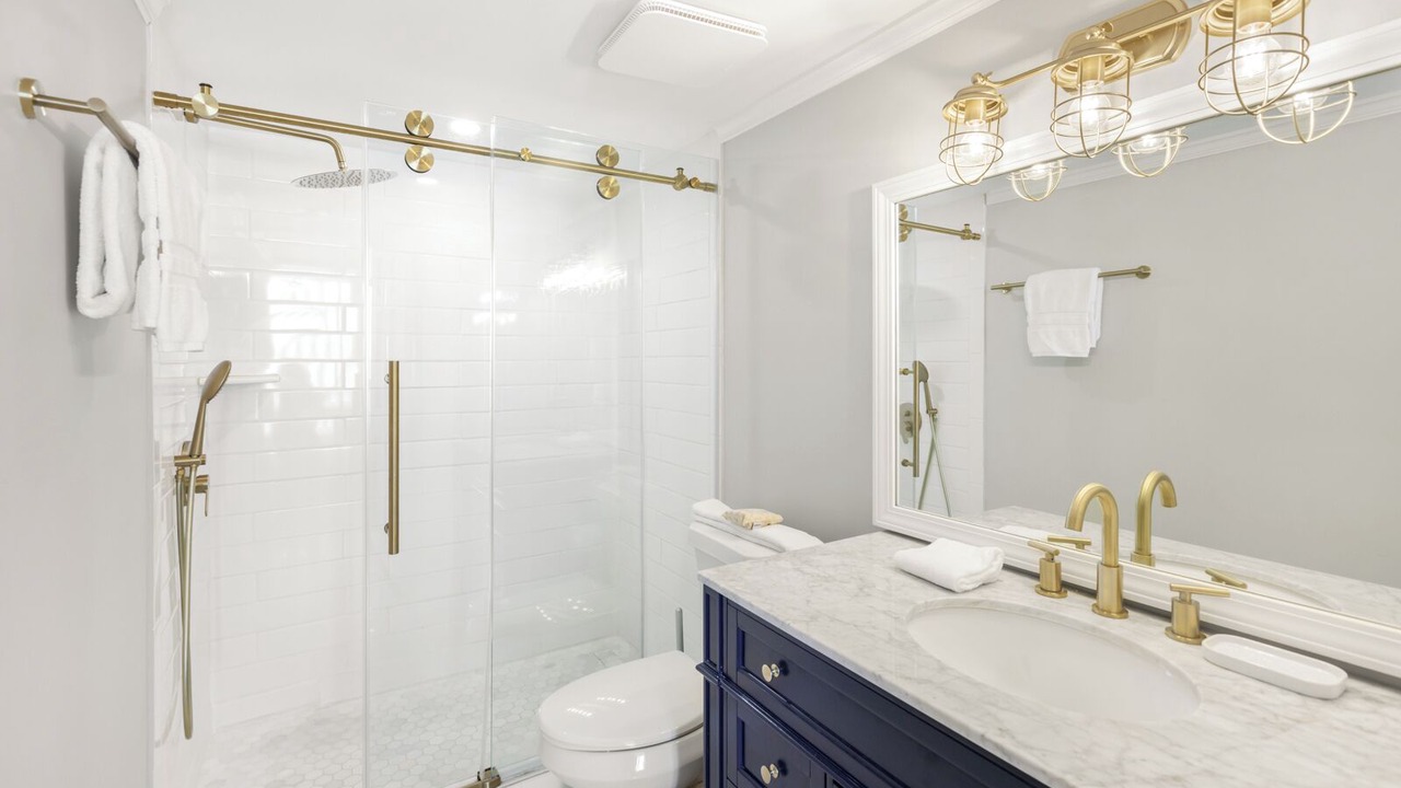 Photo of Bathroom in Sunnyside