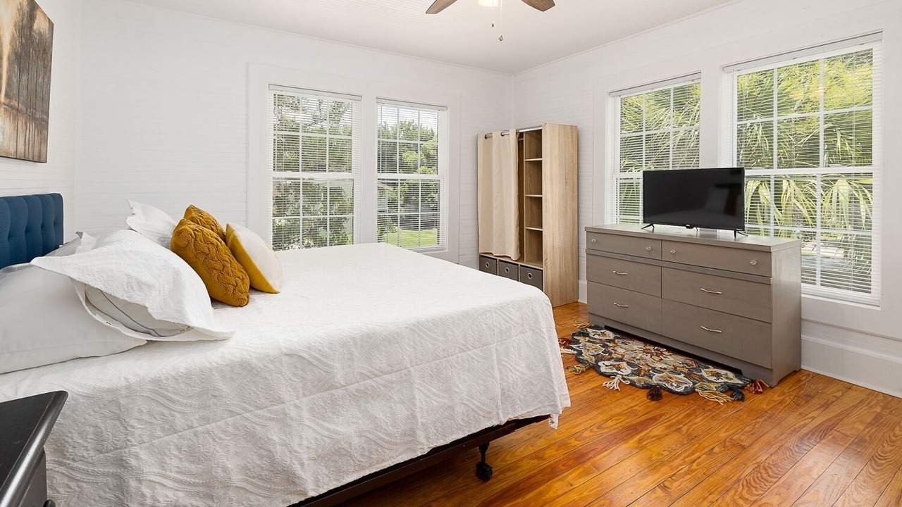 Photo of Bedroom in Saint Simons Island