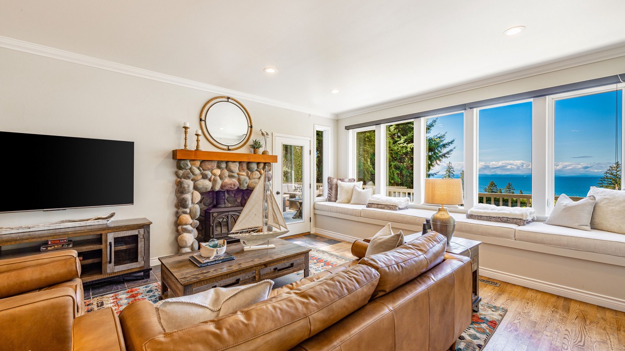 Photo of Livingroom in Blaine