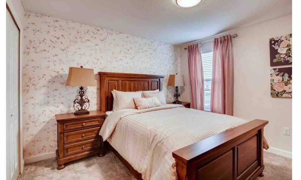 Photo of Bedroom in Davenport