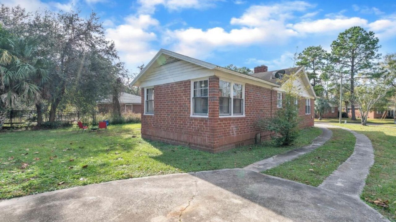 Photo of Outdoor in Urban Core