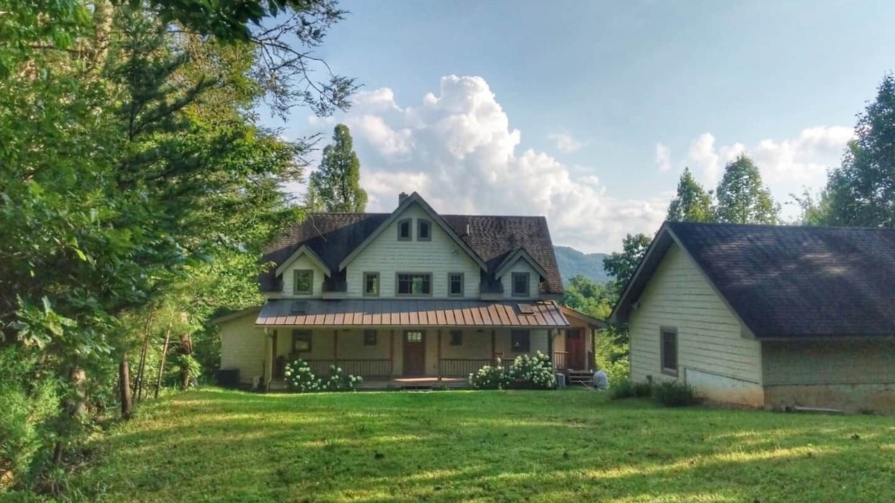 Photo of Outdoor in Marshall