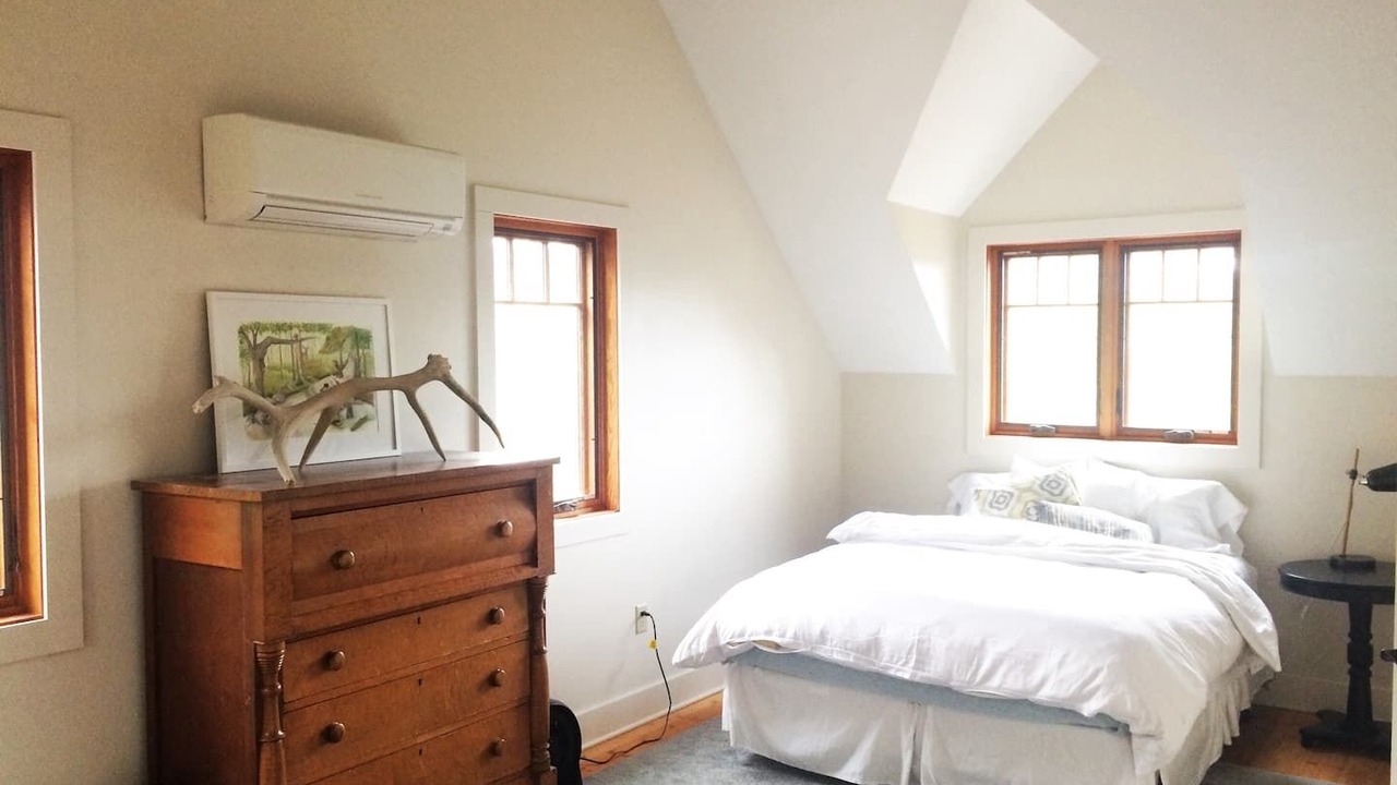 Photo of Bedroom in Marshall