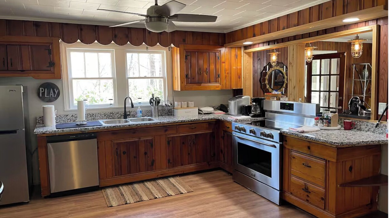 Photo of Kitchen in Cliftondale