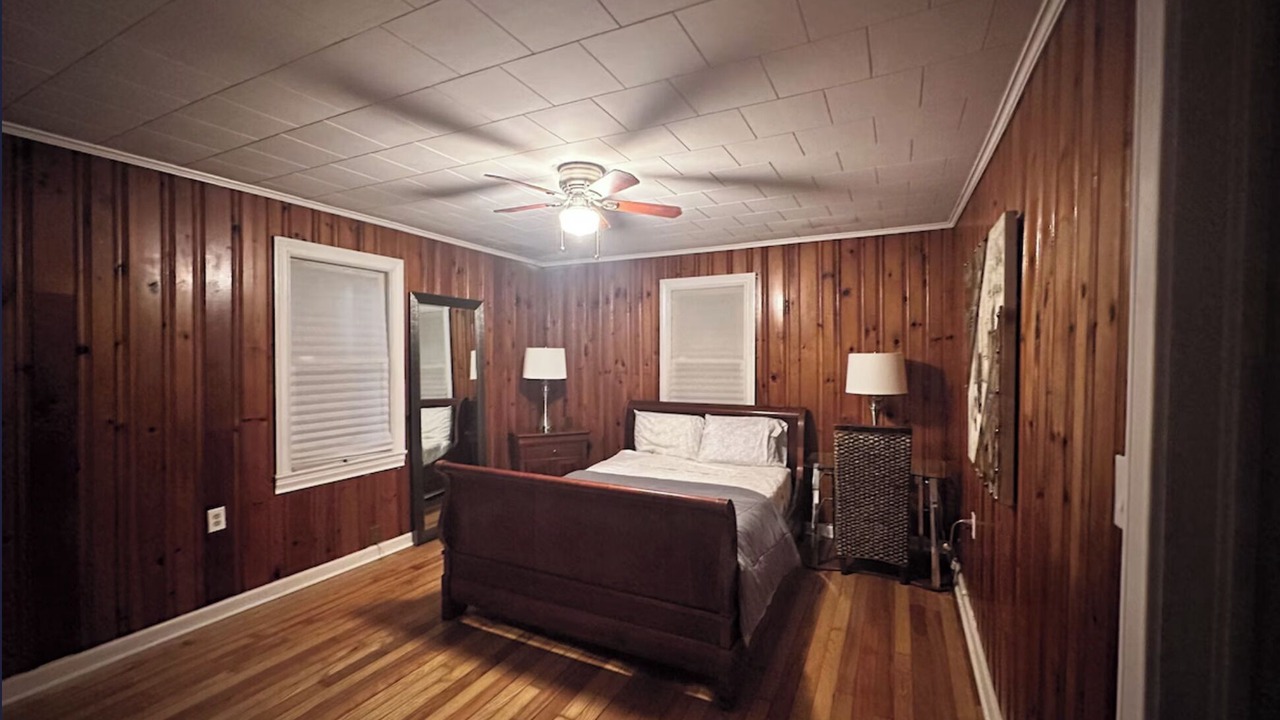 Photo of Bedroom in Cliftondale