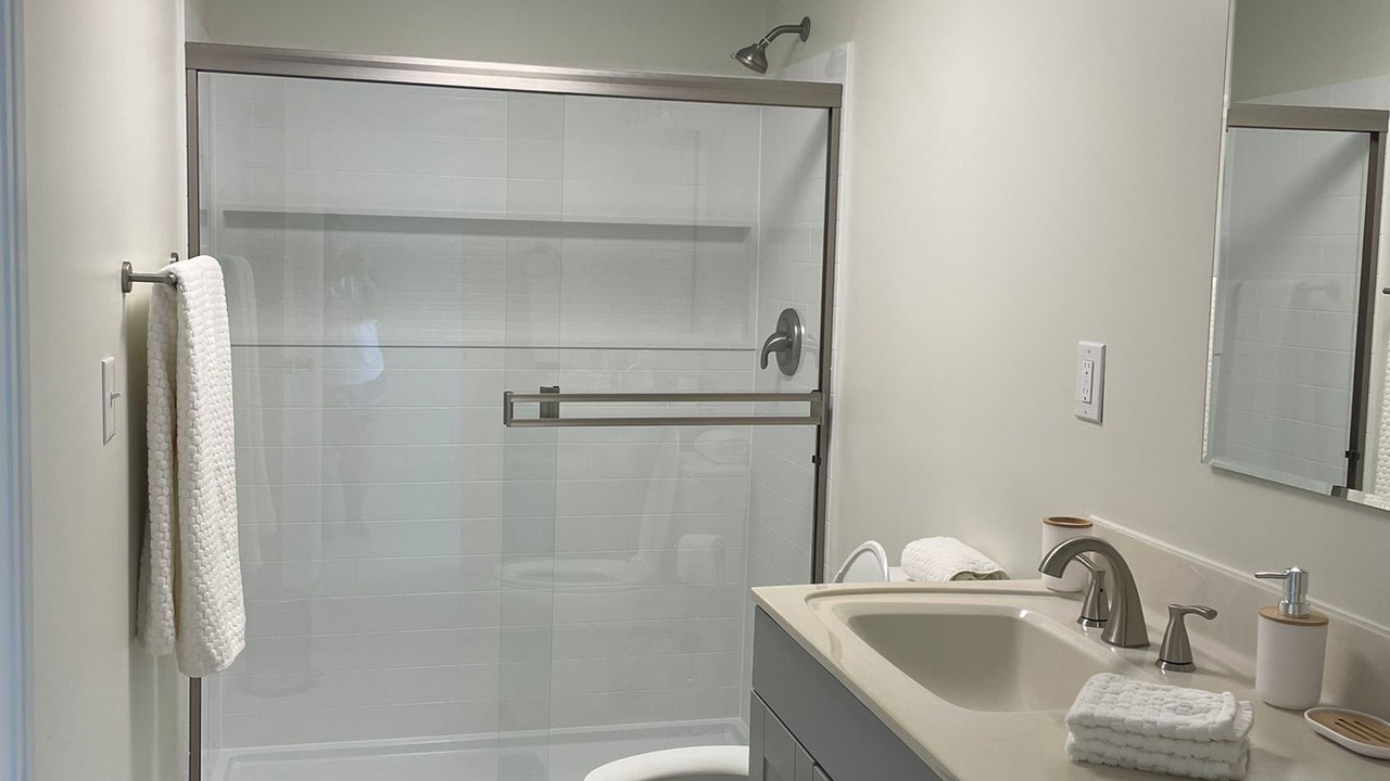 Photo of Bathroom in Driftwood