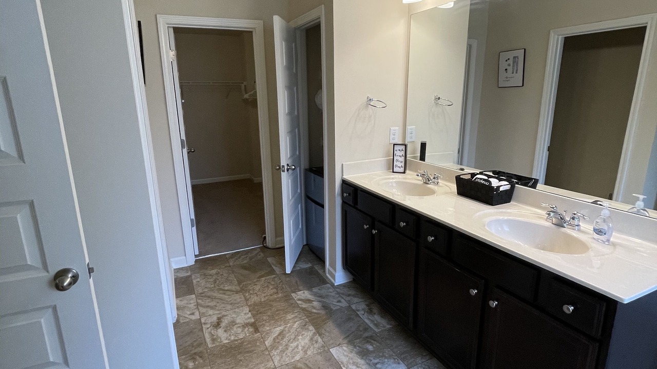 Photo of Bathroom in Church Street