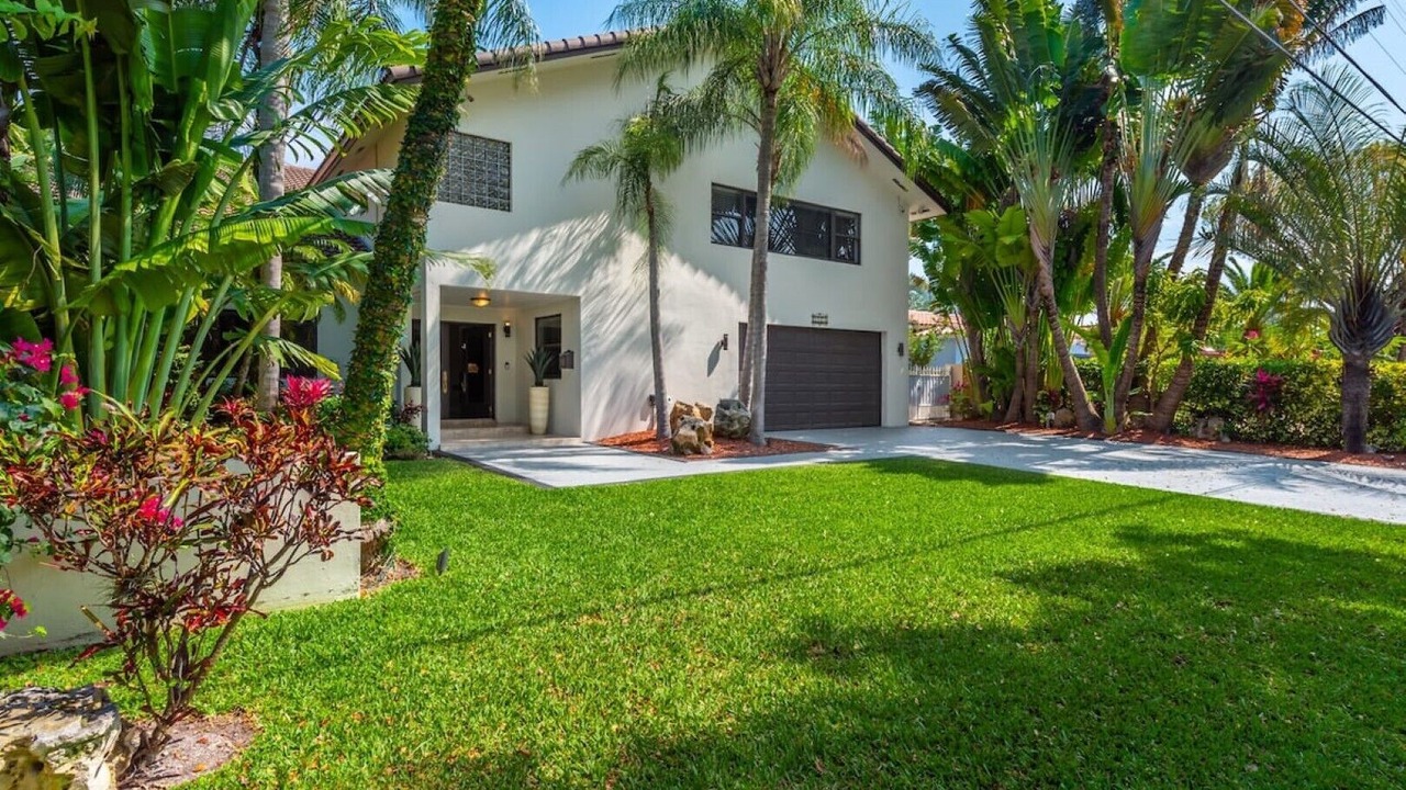 Photo of Outdoor in Miami Shores
