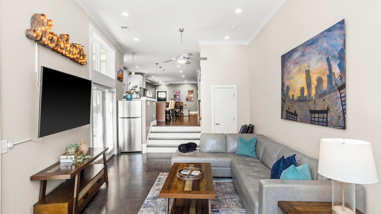 Photo of Livingroom in Edgehill