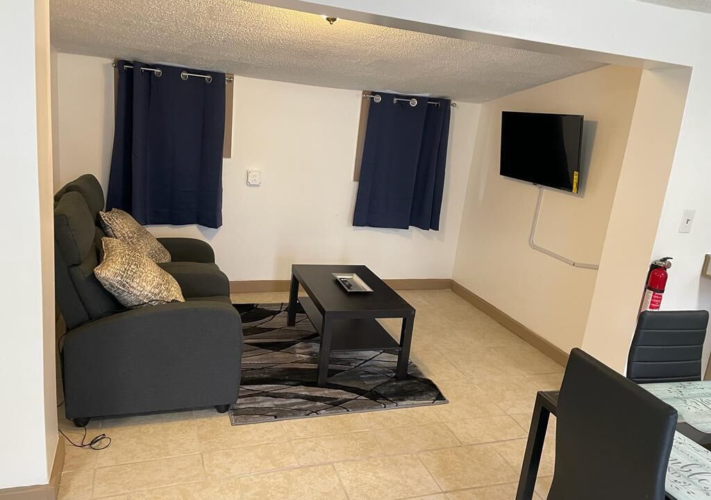 Photo of Livingroom in Oak Park