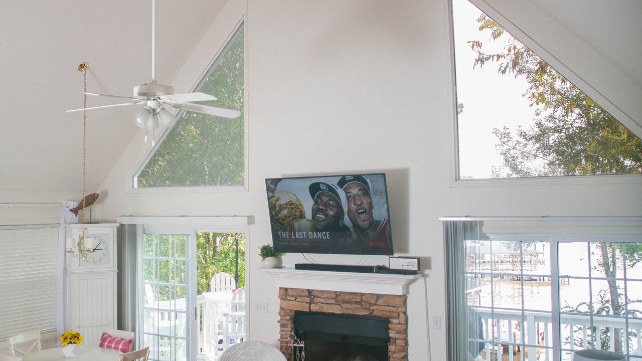 Photo of Livingroom in Eatonton