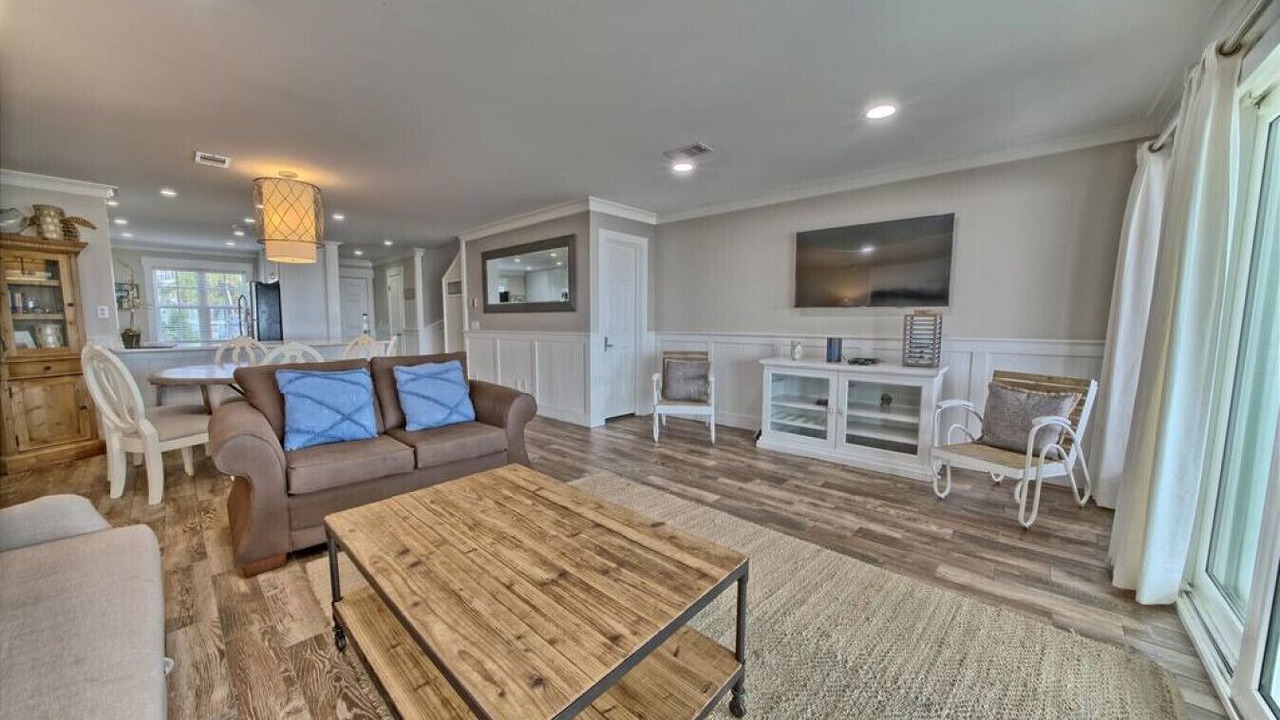 Photo of Livingroom in Inlet Beach