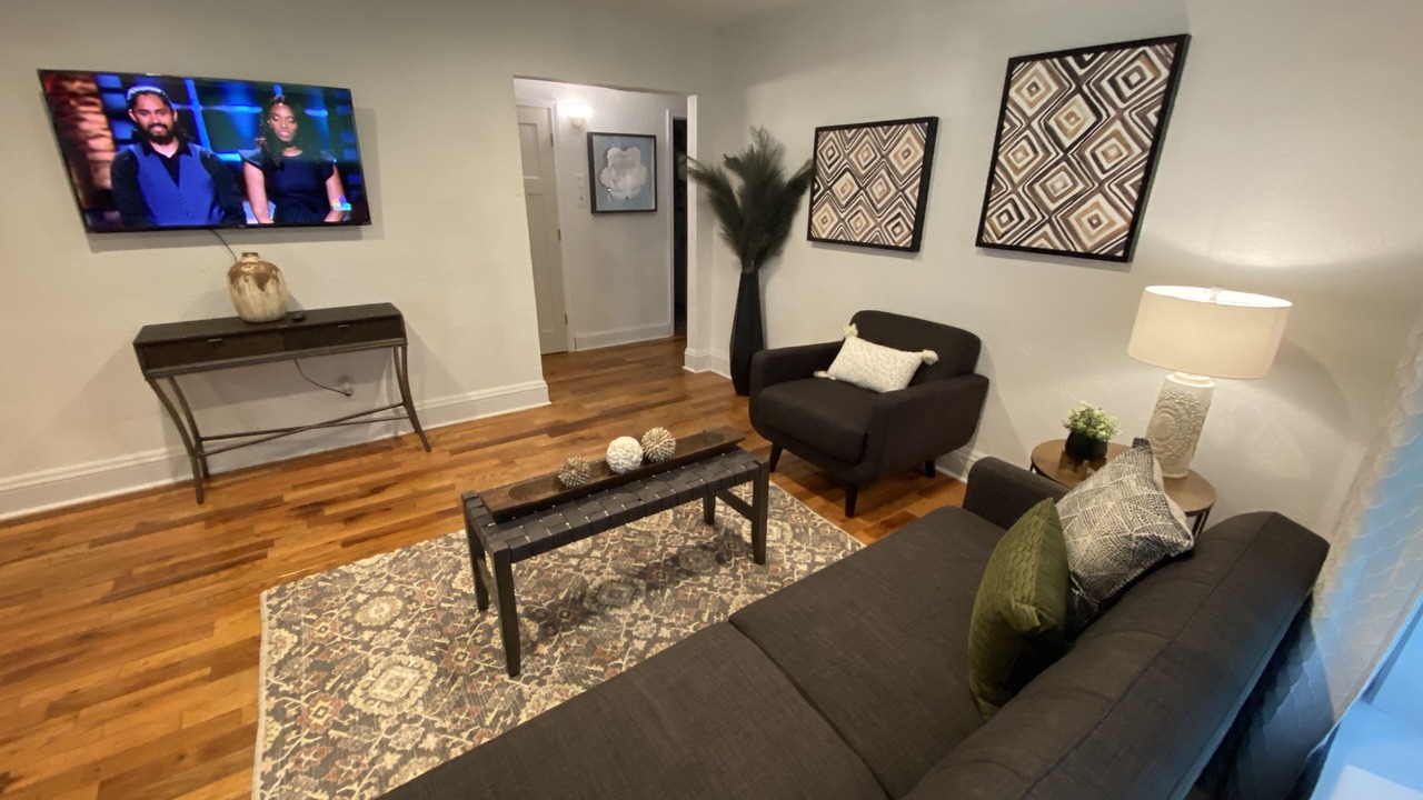 Photo of Livingroom in College Park