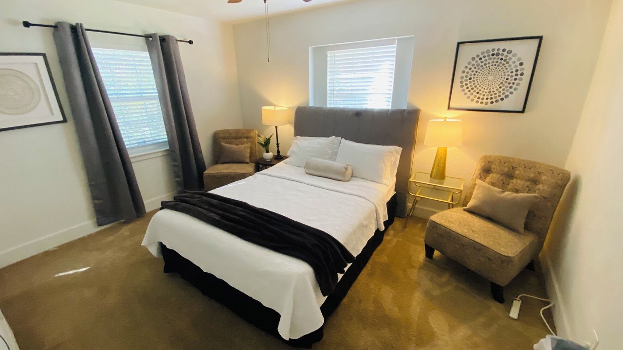 Photo of Bedroom in College Park