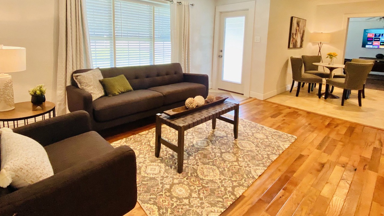 Photo of Livingroom in College Park