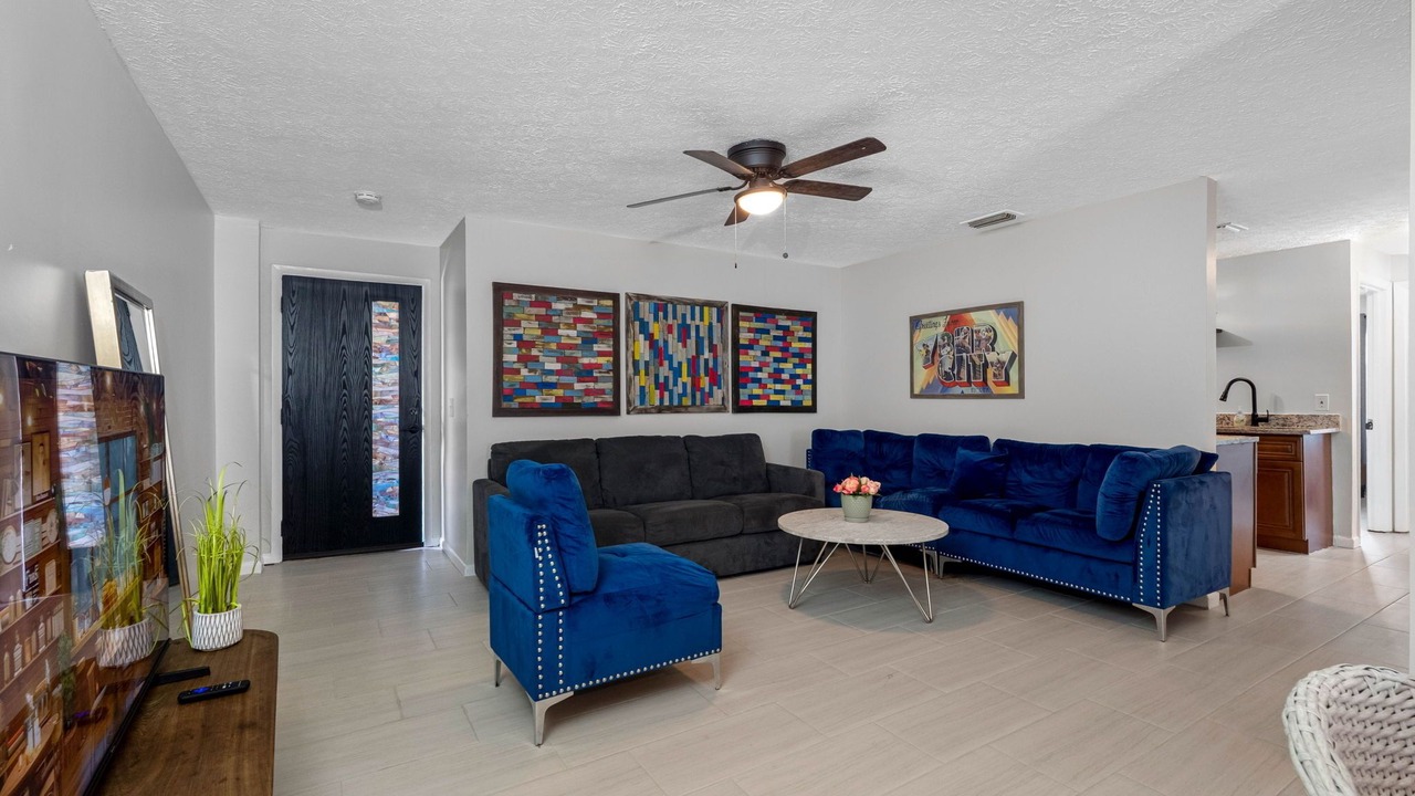 Photo of Livingroom in Tampa