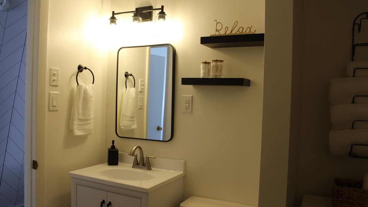Photo of Bathroom in Maggie Valley
