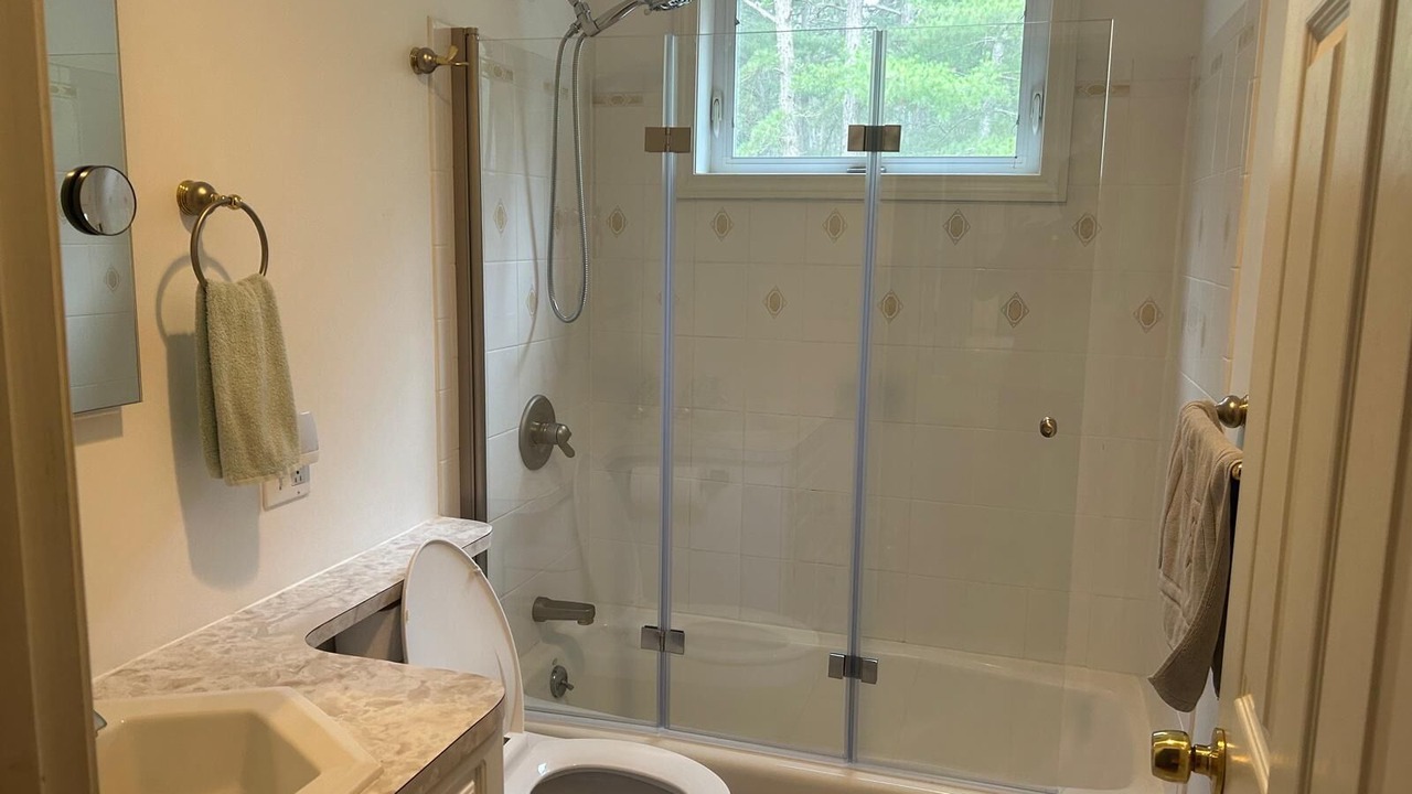 Photo of Bathroom in Silver Lake